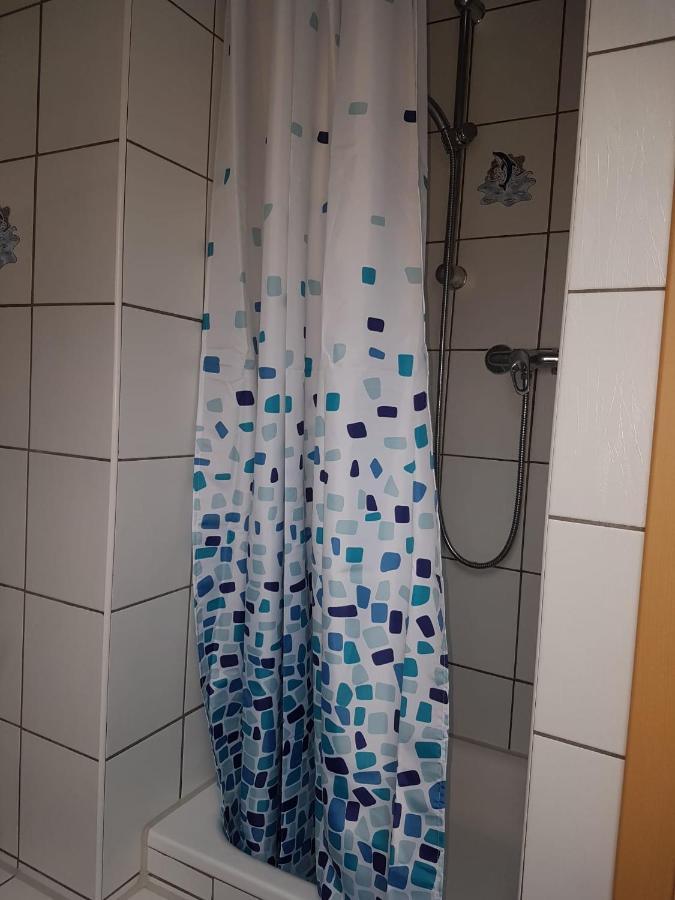 Ruhige Gemuetliche Ferienwohnung In Karlsruhe Daxlanden Fuer Monteure, Pendler, Geschaefsreisen, Wochenendreisen Eksteriør bilde