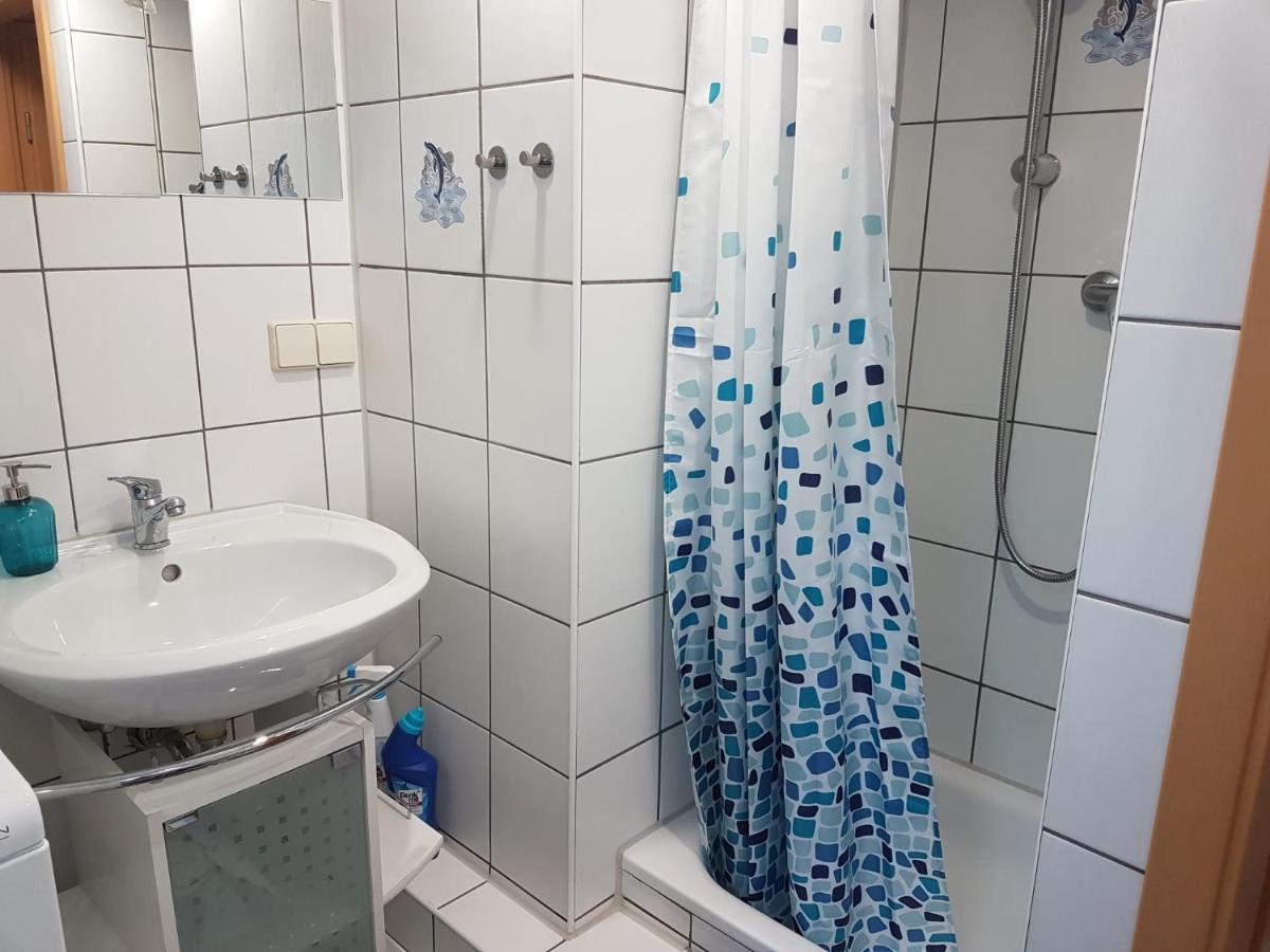 Ruhige Gemuetliche Ferienwohnung In Karlsruhe Daxlanden Fuer Monteure, Pendler, Geschaefsreisen, Wochenendreisen Eksteriør bilde